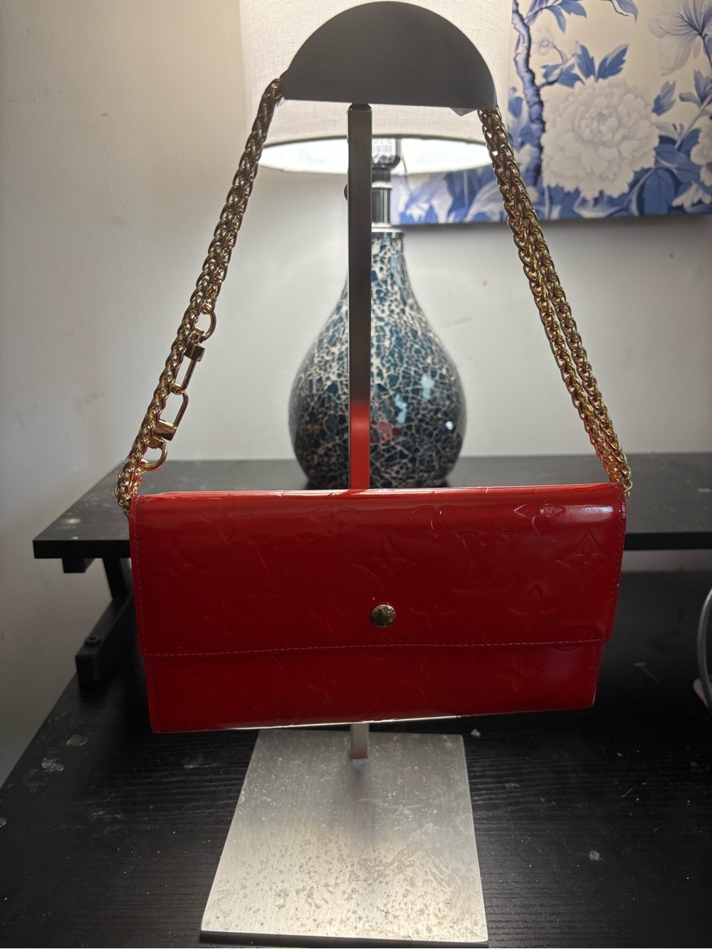 Authentic Louis Vuitton Monogram Vernis Sarah Wallet – Pomme D'Amour- WOC ready